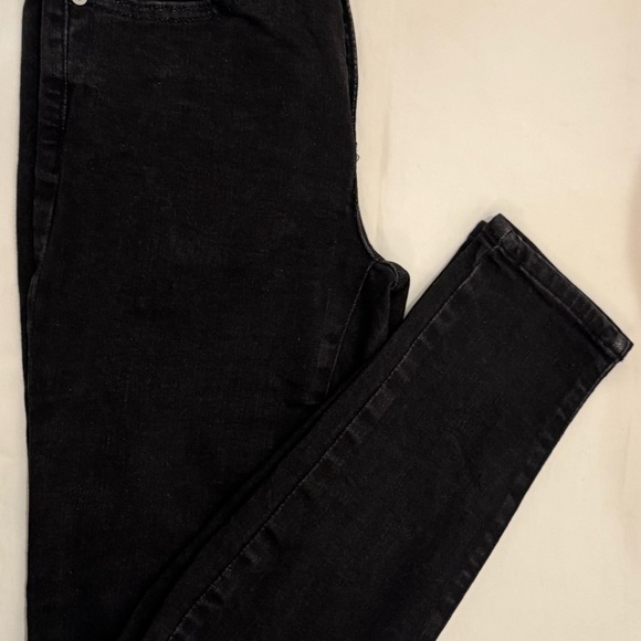 Banana Republic Women's Black Straight Leg Jeans - Picture 4 of 7